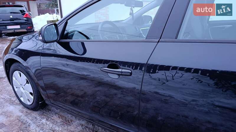 Универсал Volvo V60 2011 в Стрые