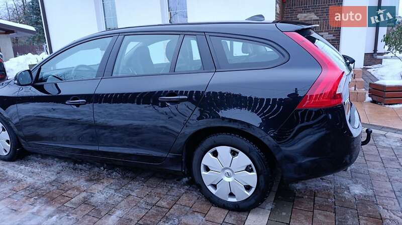 Универсал Volvo V60 2011 в Стрые