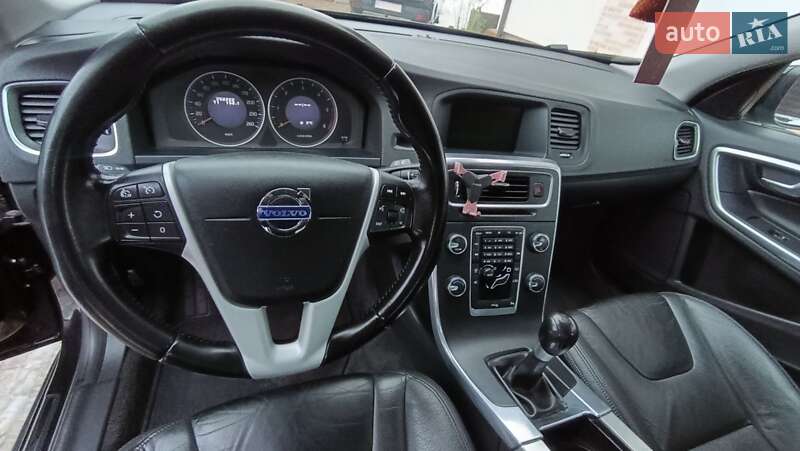 Универсал Volvo V60 2011 в Стрые