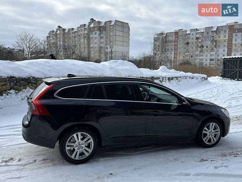 Универсал Volvo V60 2013 в Калуше