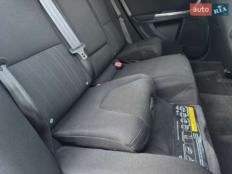 Универсал Volvo V60 2012 в Киеве