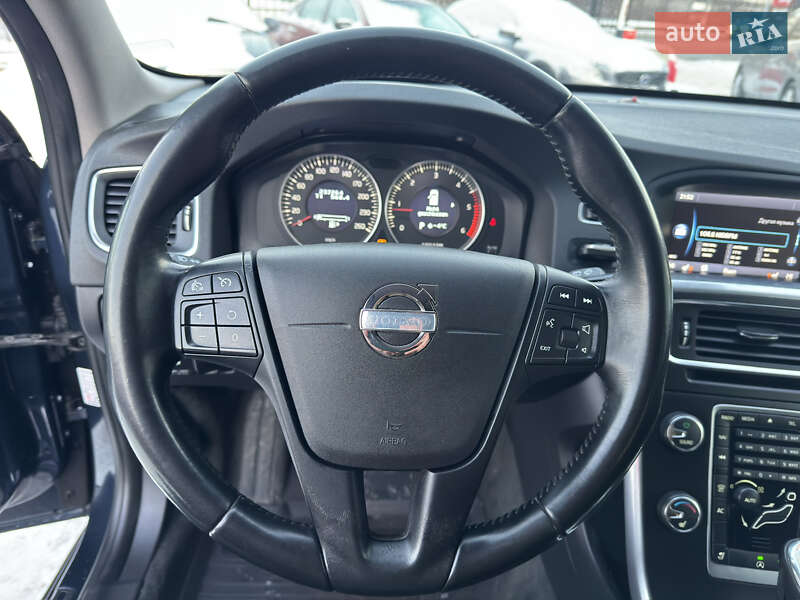 Универсал Volvo V60 2012 в Киеве