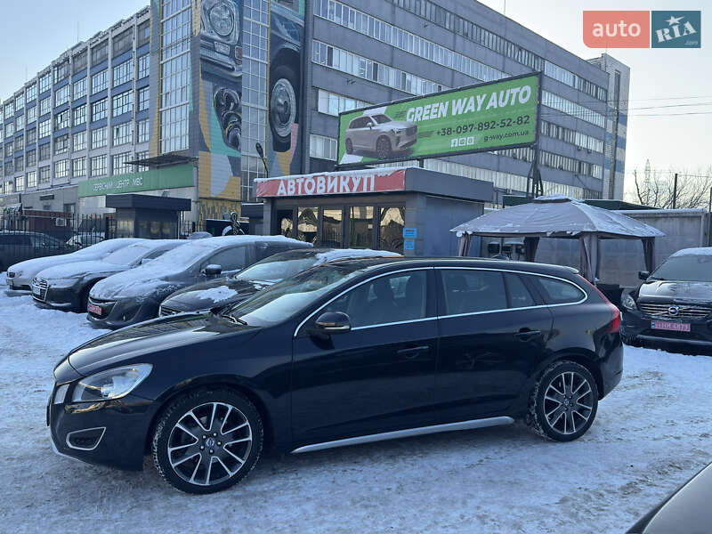 Универсал Volvo V60 2011 в Киеве
