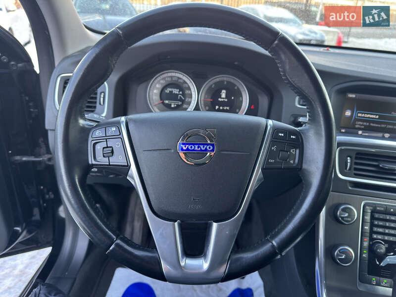 Универсал Volvo V60 2011 в Киеве