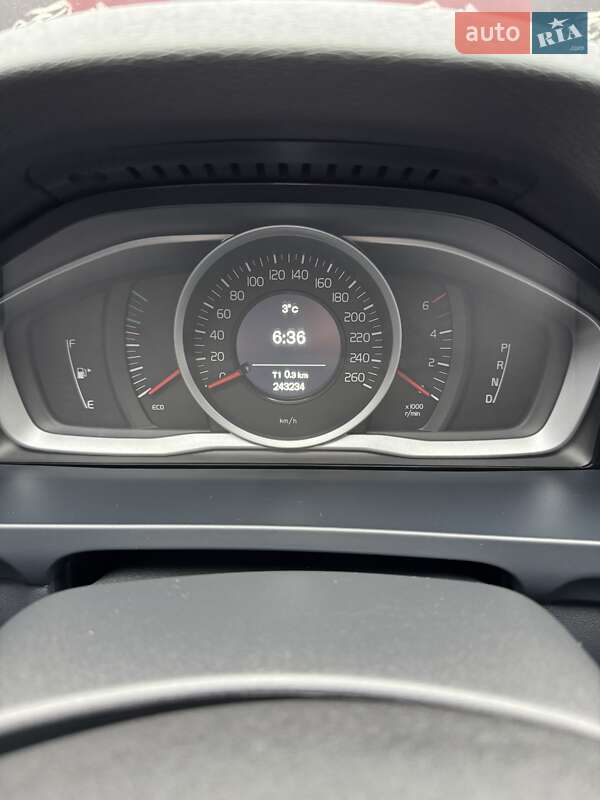 Универсал Volvo V60 2016 в Сумах фото 15 Универсал Volvo V60 2016 в Сумах