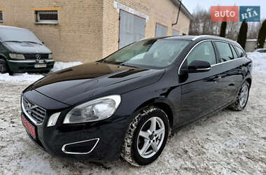 Універсал Volvo V60 2011 в Рівному