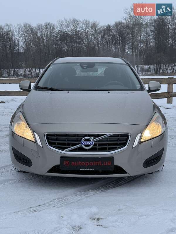 Универсал Volvo V60 2011 в Сумах фото 2 Универсал Volvo V60 2011 в Сумах