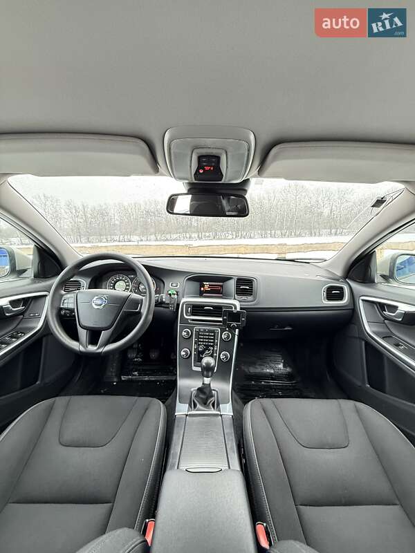 Универсал Volvo V60 2011 в Сумах фото 23 Универсал Volvo V60 2011 в Сумах