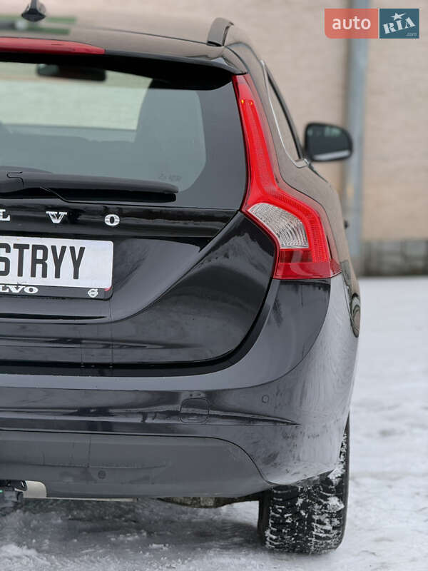 Универсал Volvo V60 2011 в Стрые фото 22 Универсал Volvo V60 2011 в Стрые