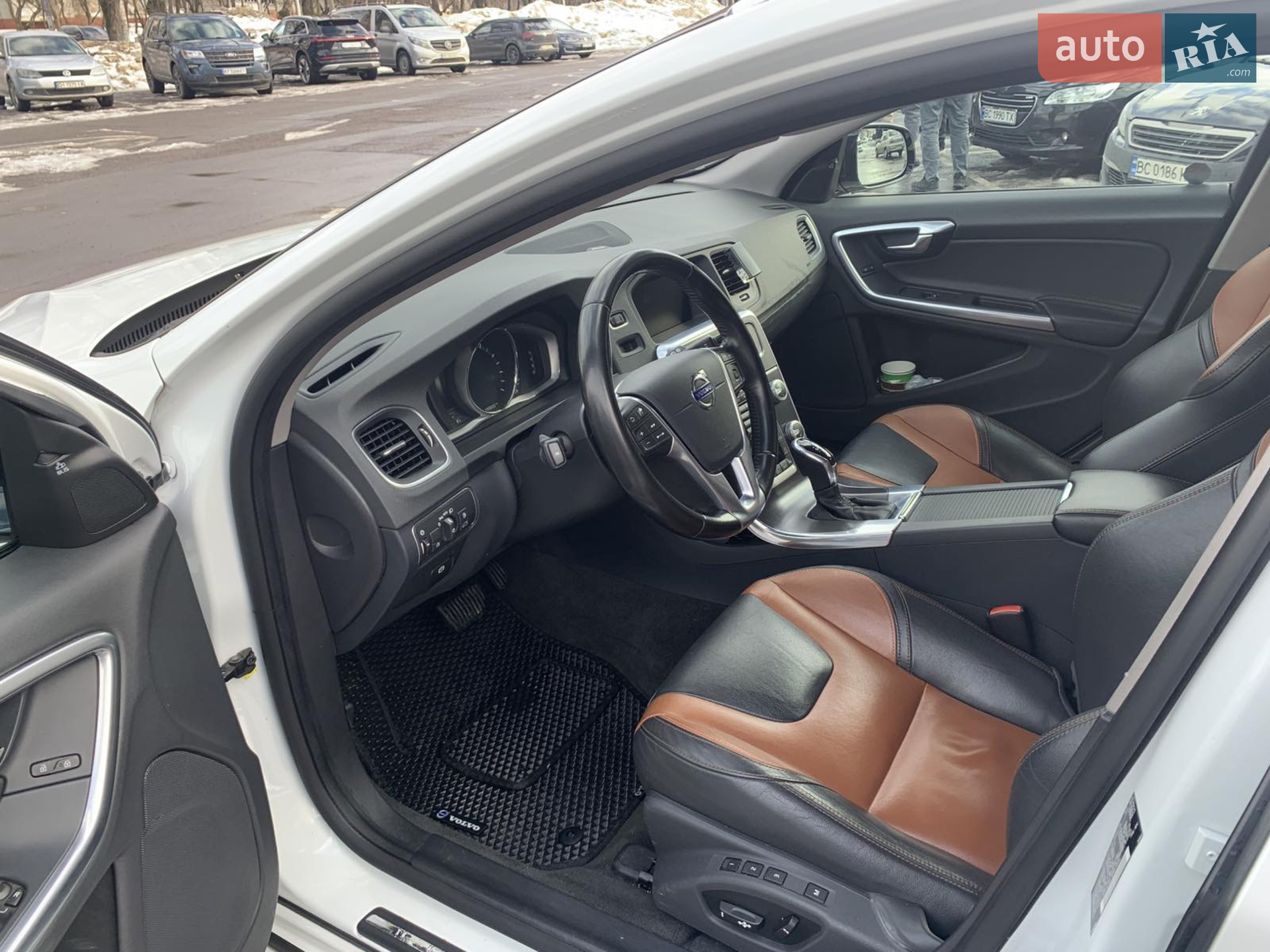 2015 Volvo V60 - мініатюра 10