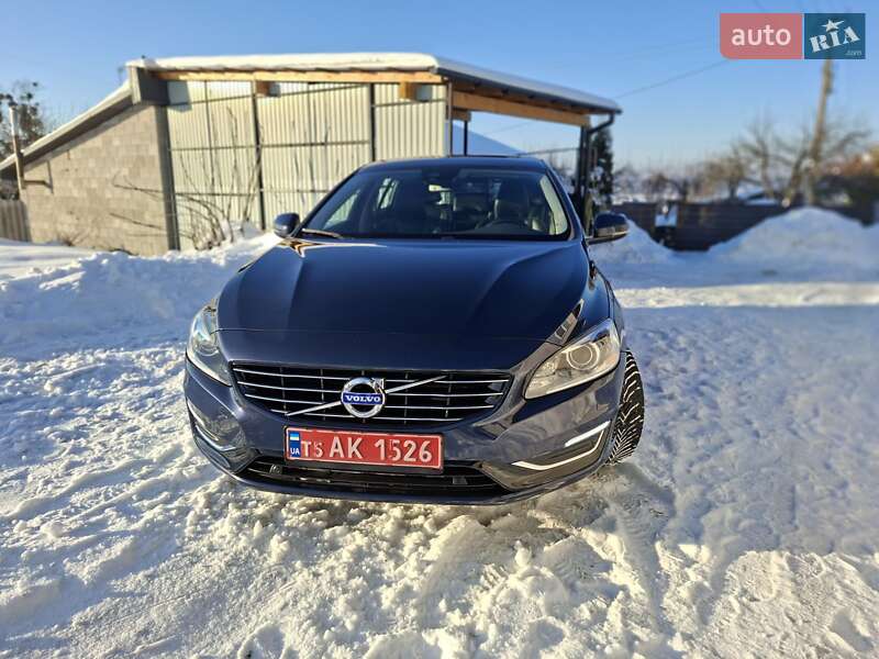 Универсал Volvo V60 2014 в Ровно фото 20 Универсал Volvo V60 2014 в Ровно