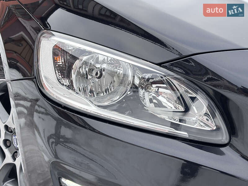Универсал Volvo V60 2015 в Стрые