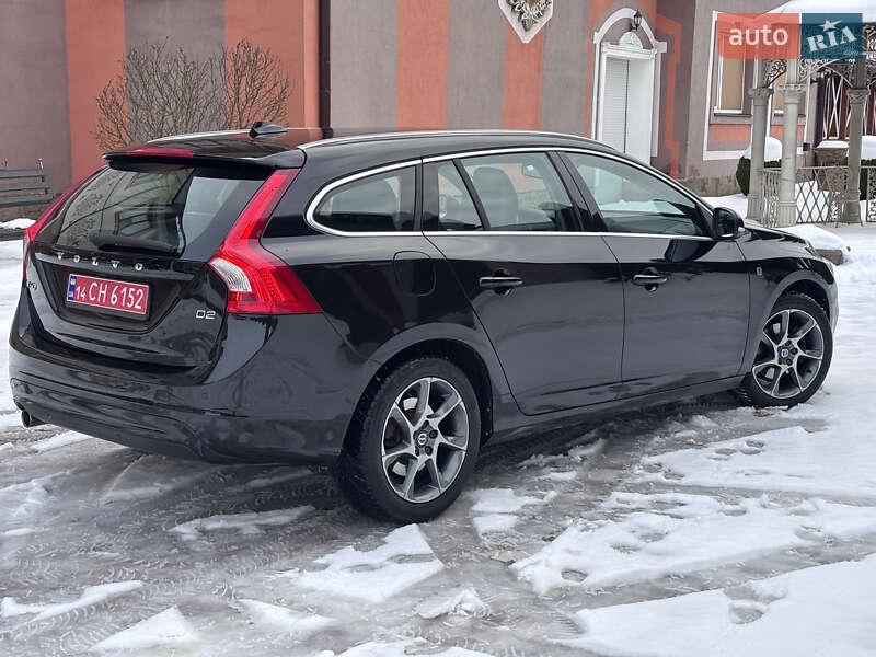Универсал Volvo V60 2015 в Стрые