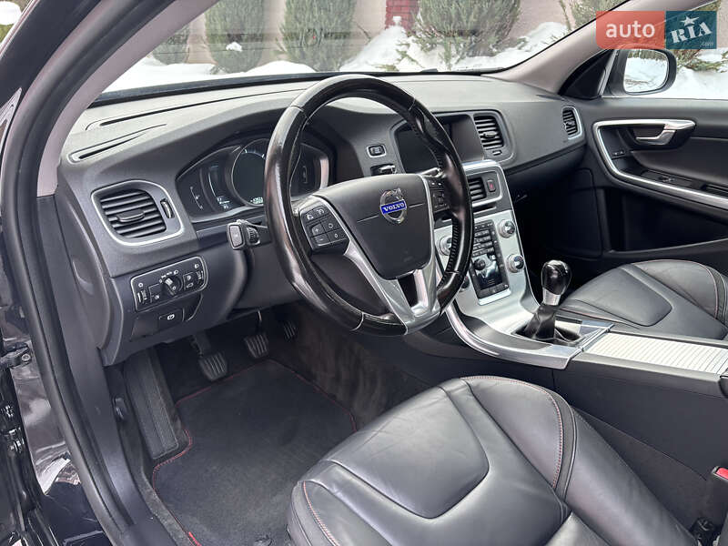 Универсал Volvo V60 2015 в Стрые