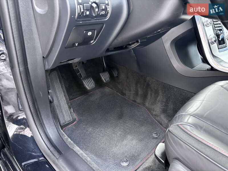 Универсал Volvo V60 2015 в Стрые