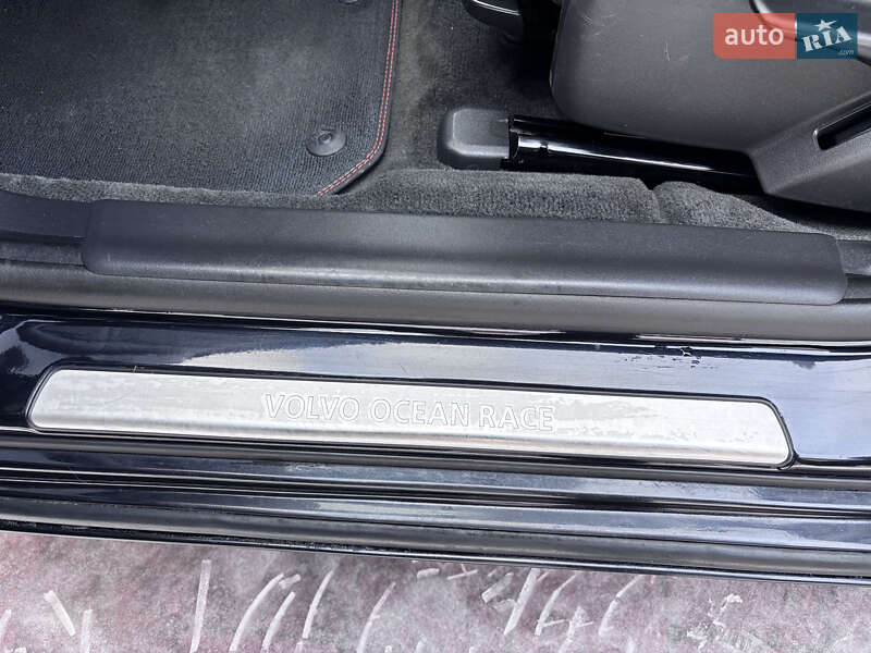 Универсал Volvo V60 2015 в Стрые