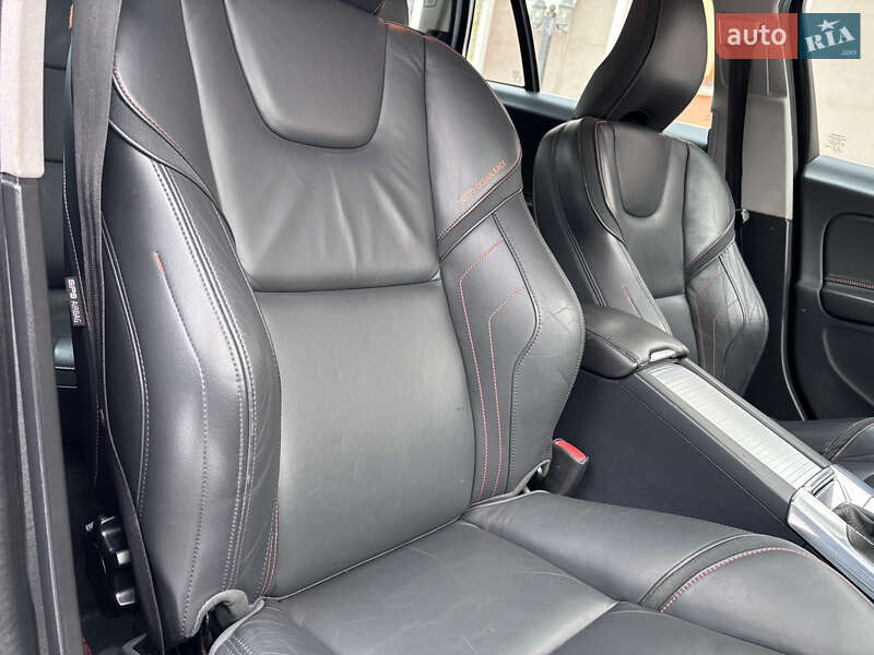 Универсал Volvo V60 2015 в Стрые