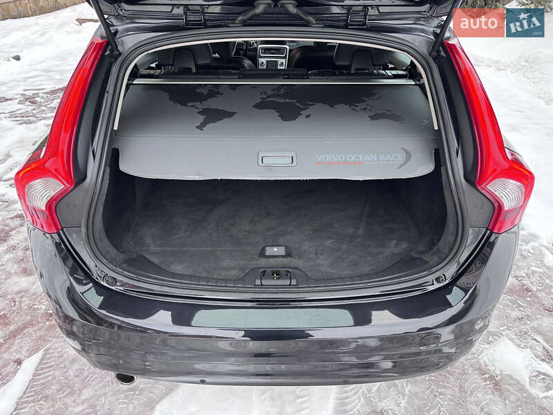 Универсал Volvo V60 2015 в Стрые