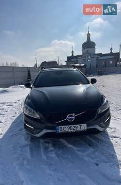 Универсал Volvo V60 2018 в Почаеве