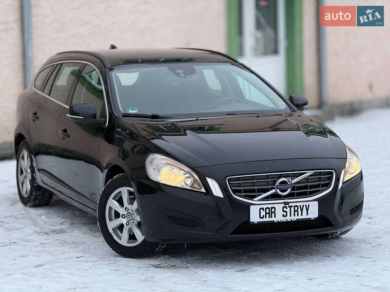 Універсал Volvo V60 2011 в Стрию