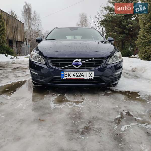 Volvo V60 2015