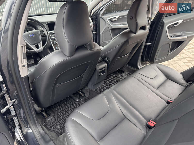 Універсал Volvo V60 2014 в Івано-Франківську фото 39 Універсал Volvo V60 2014 в Івано-Франківську