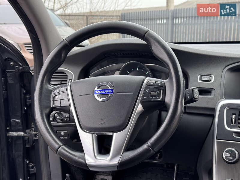 Універсал Volvo V60 2014 в Івано-Франківську фото 52 Універсал Volvo V60 2014 в Івано-Франківську