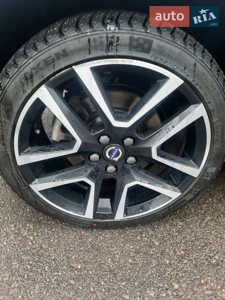 Універсал Volvo V60 2017 в Полтаві