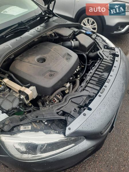 Універсал Volvo V60 2017 в Полтаві