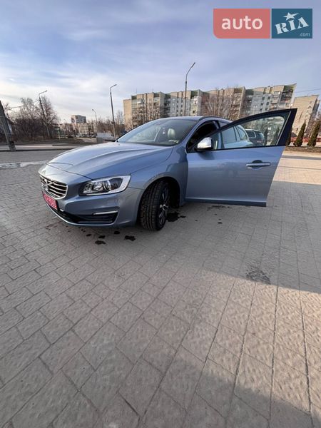Универсал Volvo V60 2018 в Дрогобыче