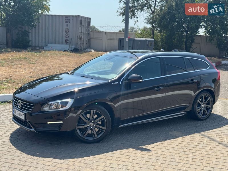 Универсал Volvo V60 2013 в Одессе