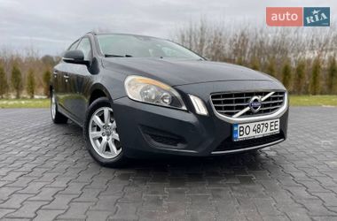 Универсал Volvo V60 2011 в Зборове