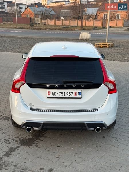 Универсал Volvo V60 2011 в Луцке