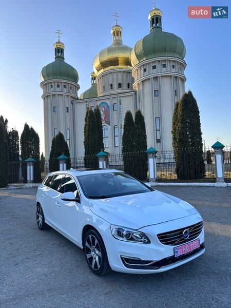 Універсал Volvo V60 2014 в Дубні
