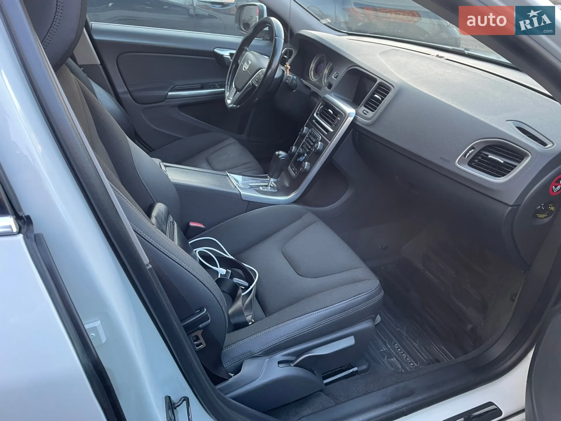 2012 Volvo V60 - мініатюра 9