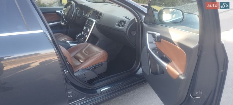 Універсал Volvo V60 2014 в Львові фото 5 Універсал Volvo V60 2014 в Львові