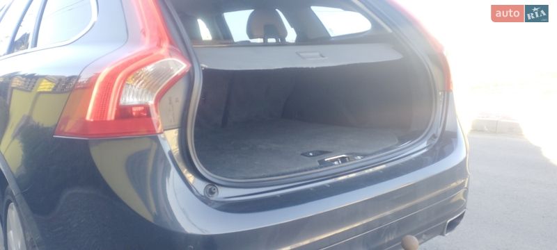 Універсал Volvo V60 2014 в Львові фото 10 Універсал Volvo V60 2014 в Львові