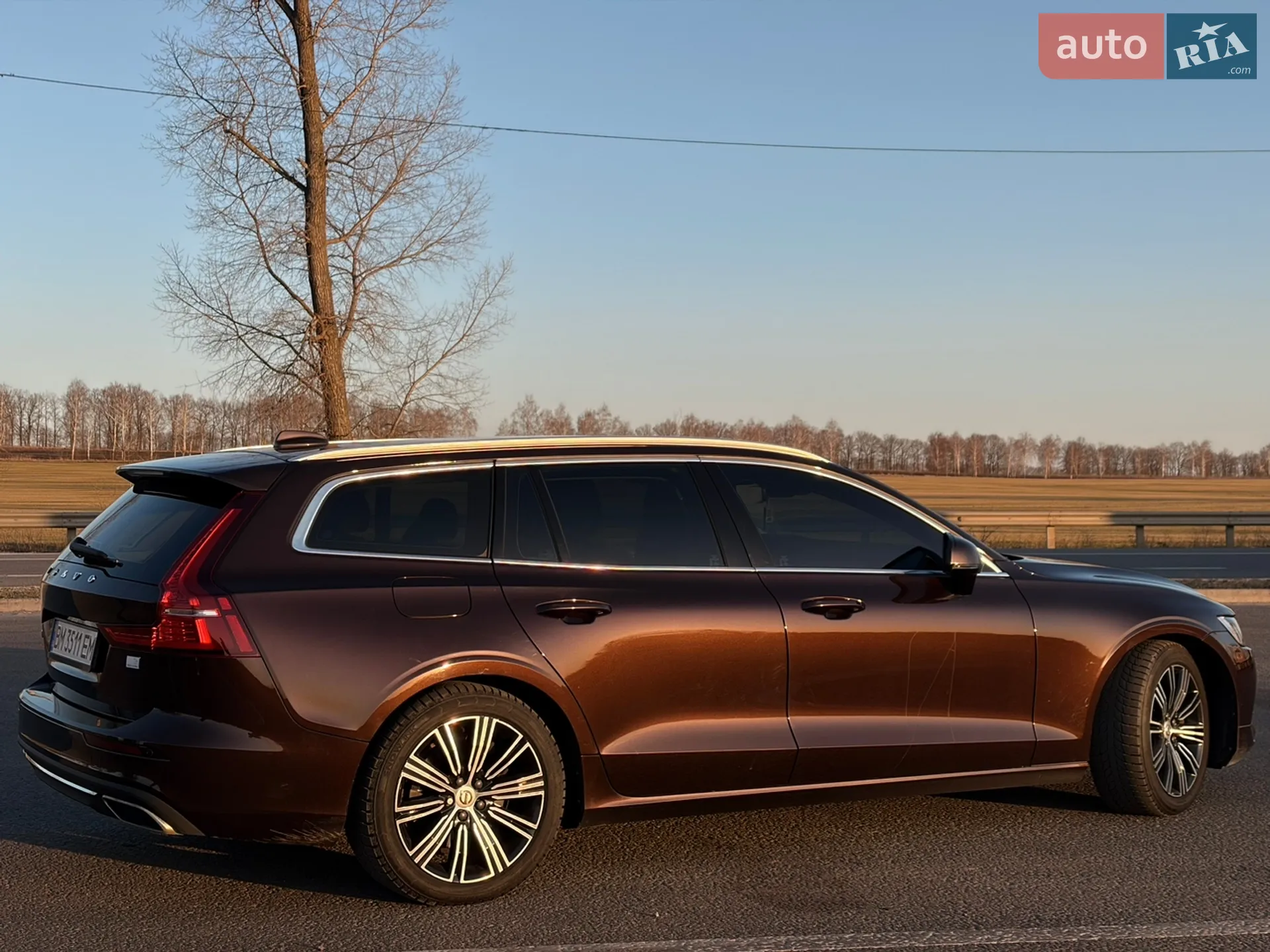 2020 Volvo V60 - мініатюра 6