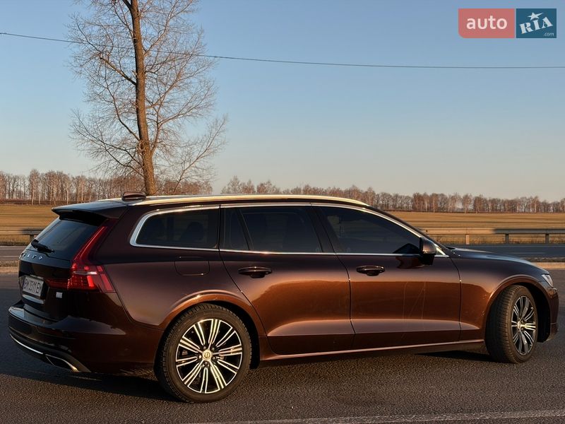 Универсал Volvo V60 2020 в Ромнах