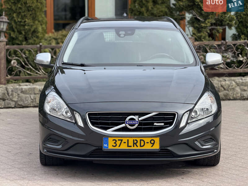 Універсал Volvo V60 2012 в Стрию