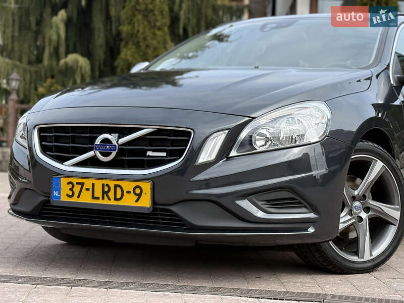 Універсал Volvo V60 2012 в Стрию
