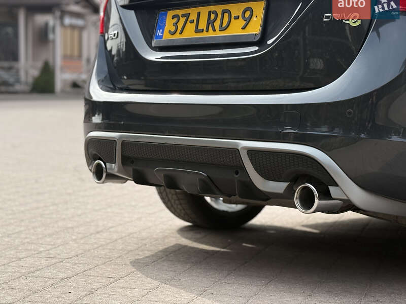 Універсал Volvo V60 2012 в Стрию