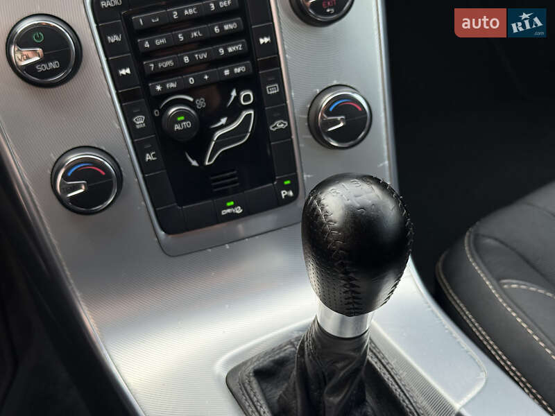 Універсал Volvo V60 2012 в Стрию