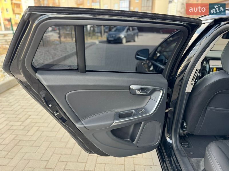 Универсал Volvo V60 2013 в Калуше
