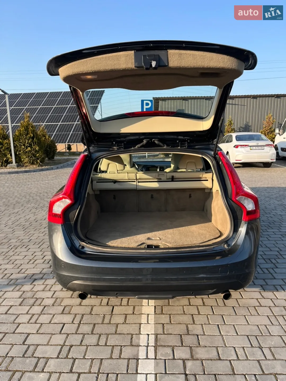 2013 Volvo V60 - мініатюра 9