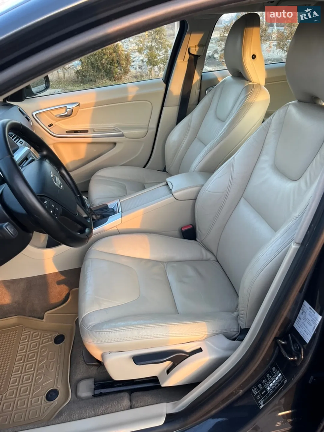 2013 Volvo V60 - мініатюра 17