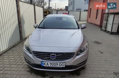 Универсал Volvo V60 2016 в Черновцах