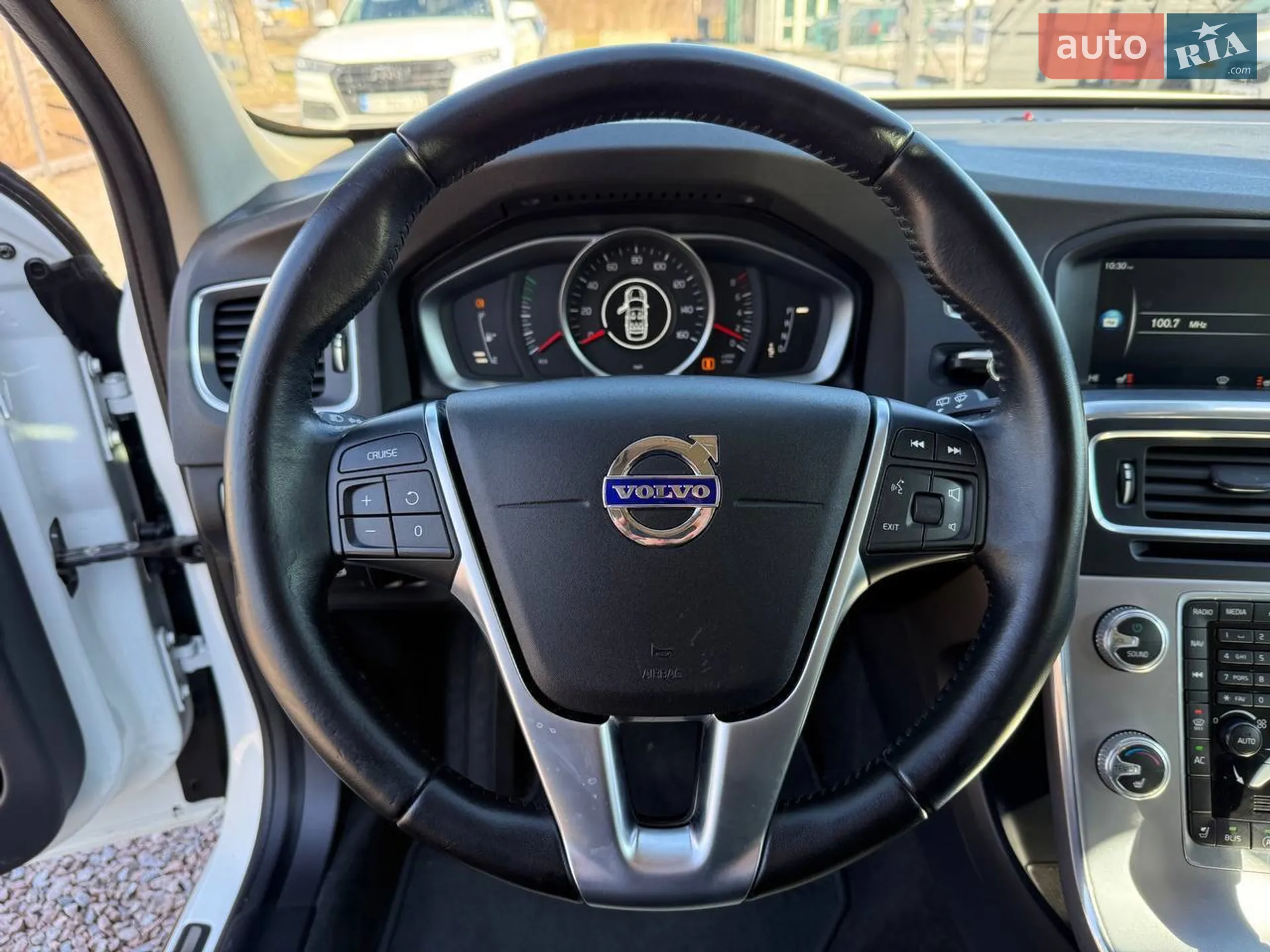 2017 Volvo V60 - мініатюра 30