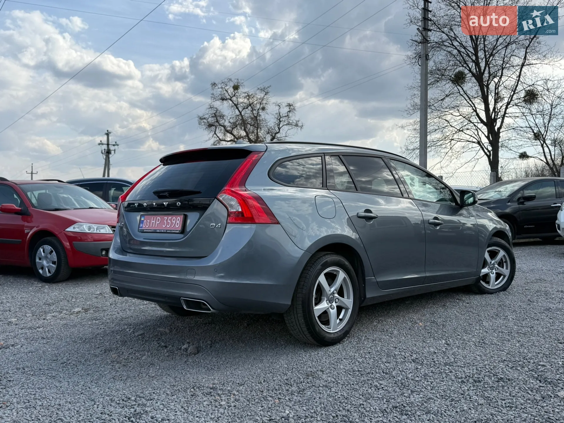 2016 Volvo V60 - мініатюра 13