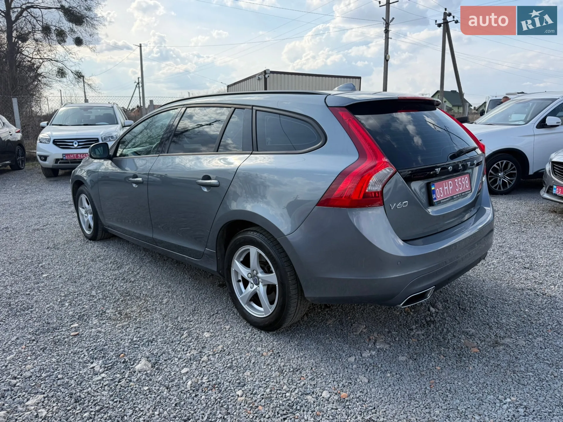 2016 Volvo V60 - мініатюра 38